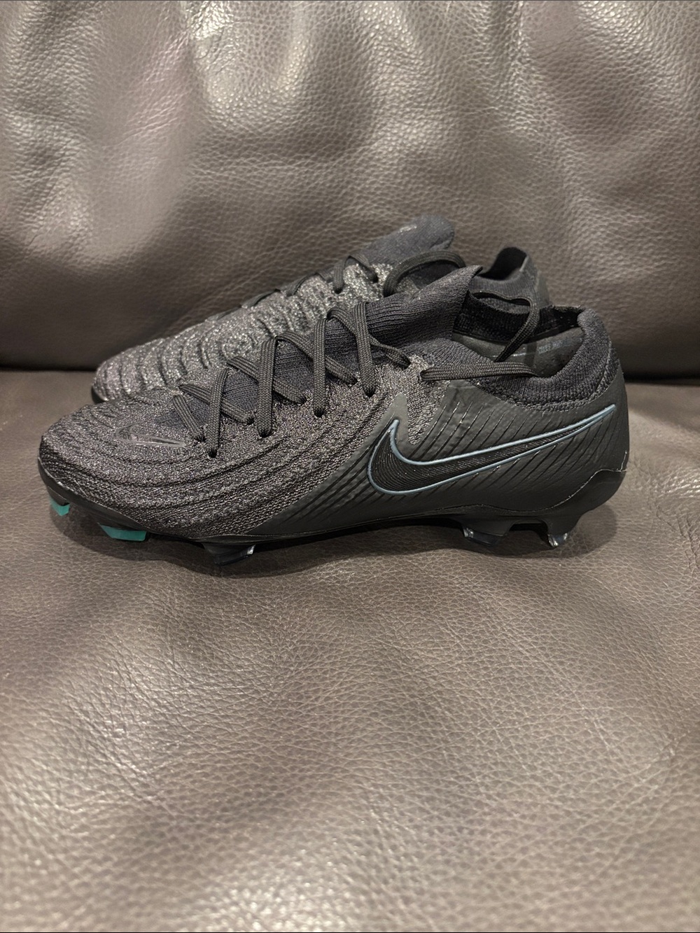 Nike Phantom GX II 2 Elite FG Black Youth Cleats Sz 3Y * NEW *